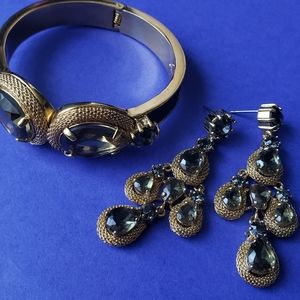 VTG DECADENT GOLD CHANDELIER EARRING/BRACELET SET